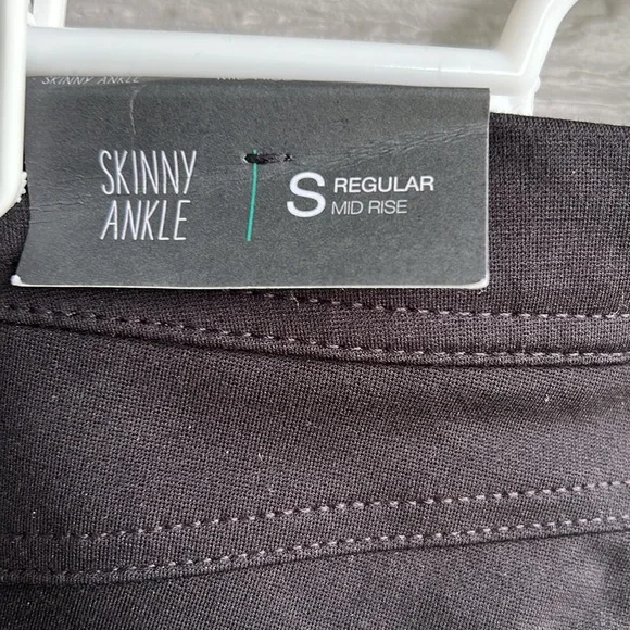 NWT dress pants - Picture 3 of 5